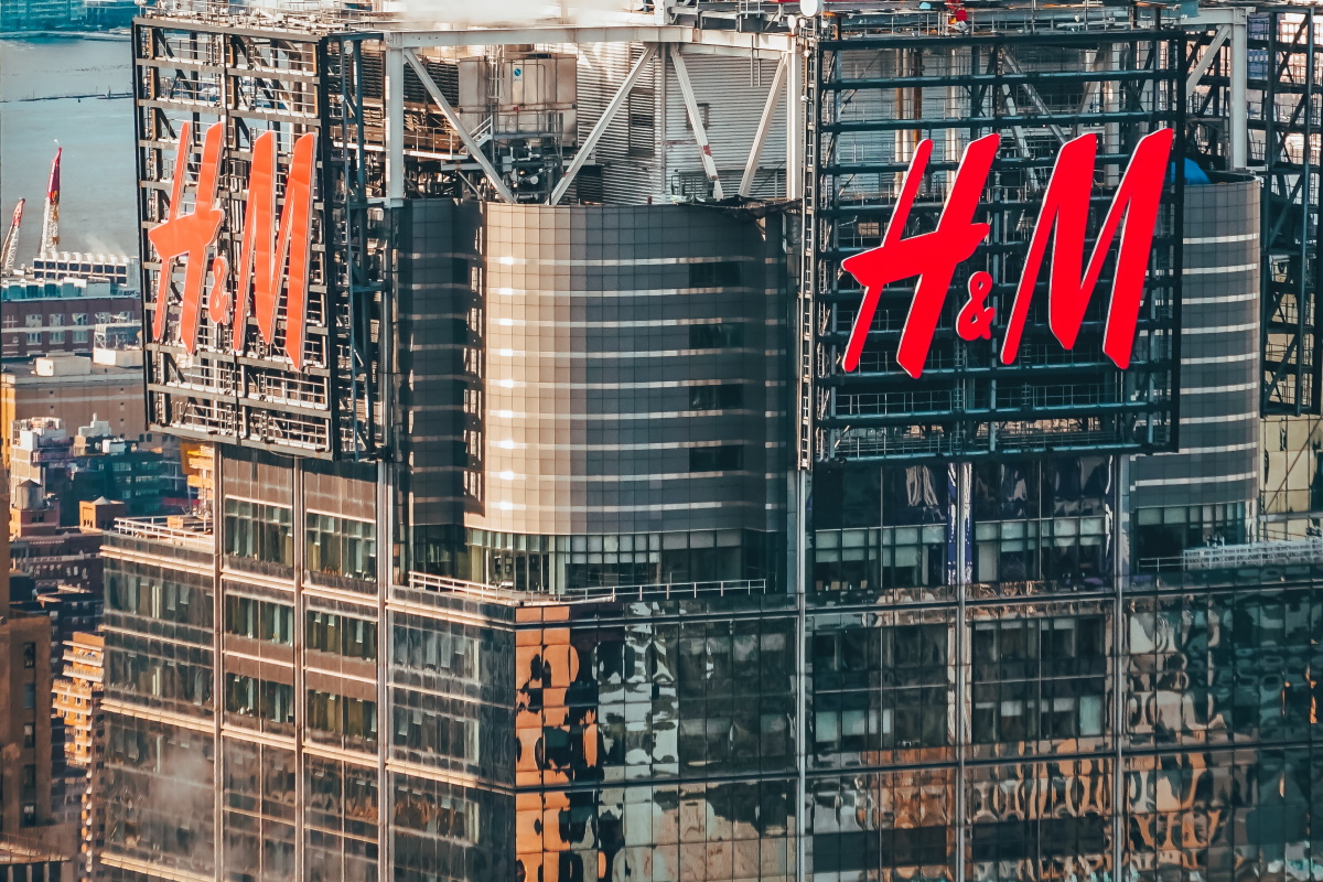 H&M - unsplash