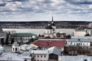 В Сибири разрешили работать салонам красоты, баням и строительным организациям
