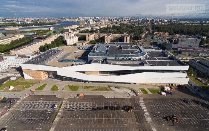 ТРЦ «Охта Молл» открылся в Санкт-Петербурге